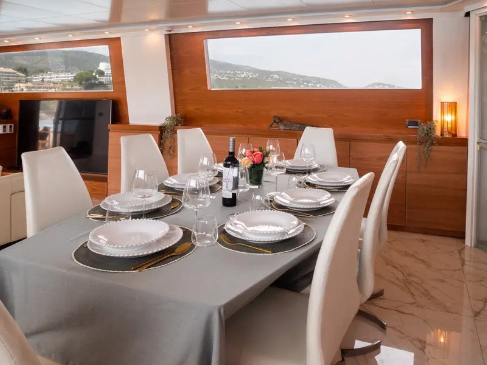 Yacht-Falcon-Blue-Gold-Mallorca-3