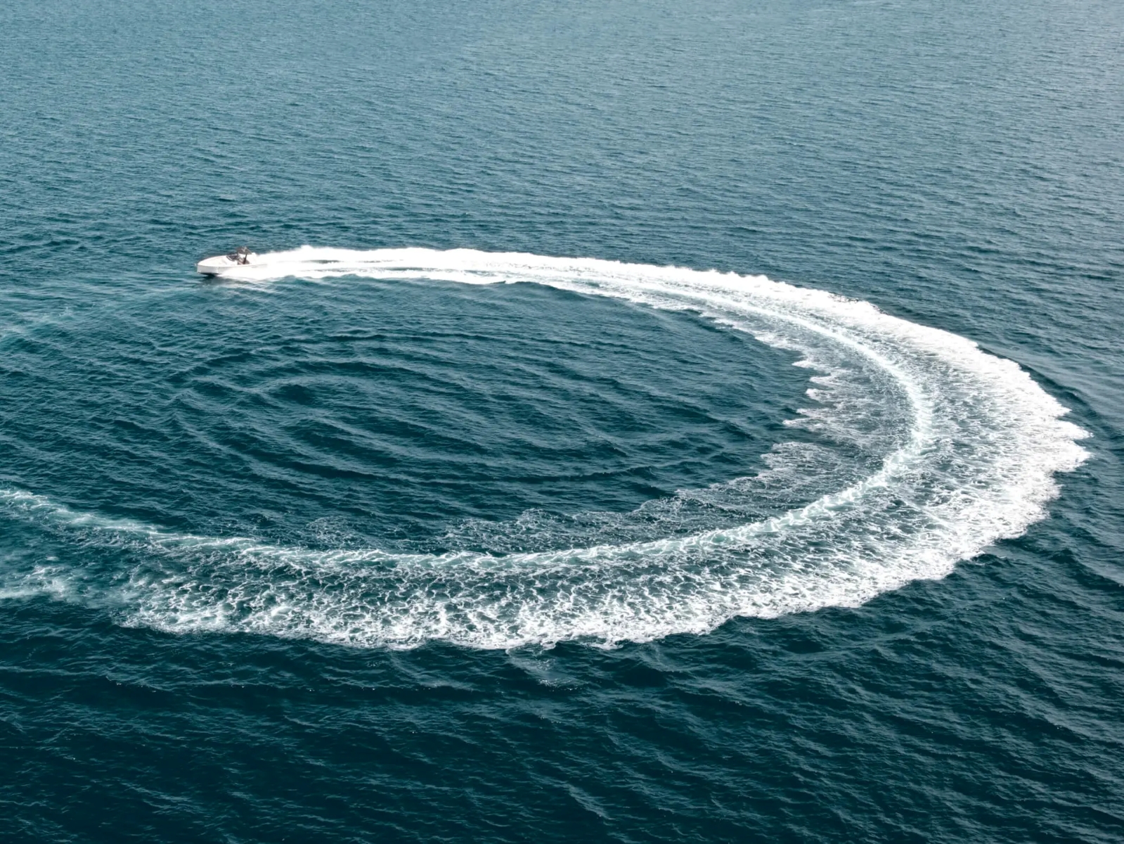 fjord-36-open-photo-exterieur-2013-fjord-36-open-exterieur_1390528291649212299_2000